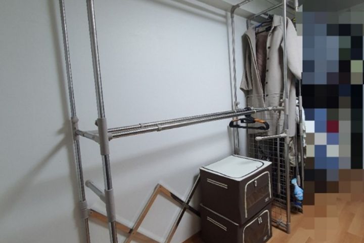 A2 Room, Entrance A, Dong-eui University, Gay 1th image
