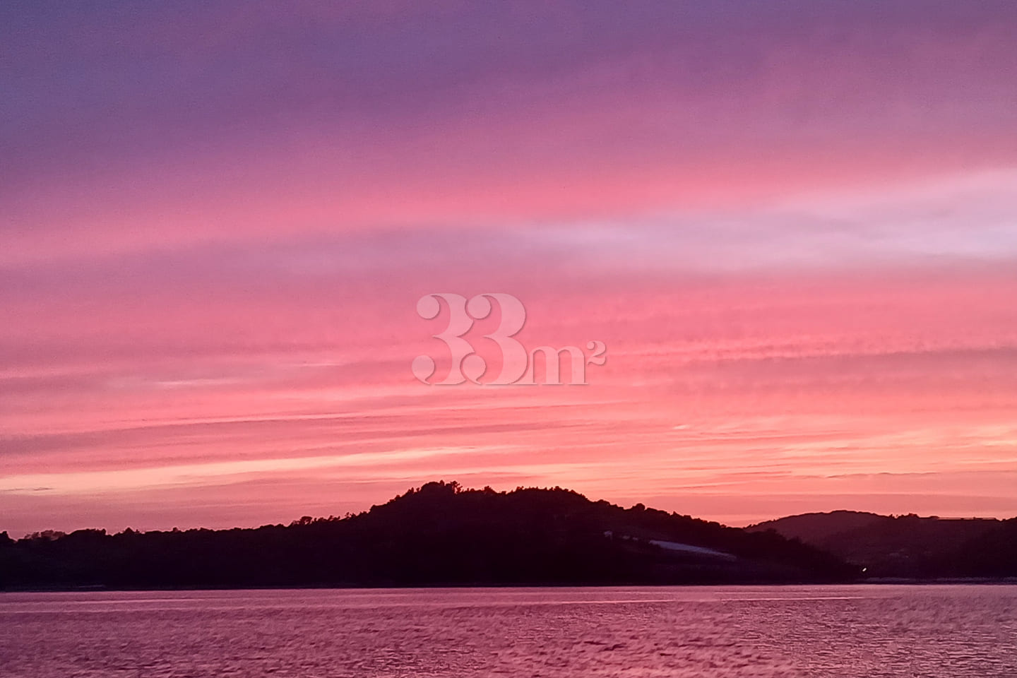 Short-term rental with a sea view in Sacheon, 11th image