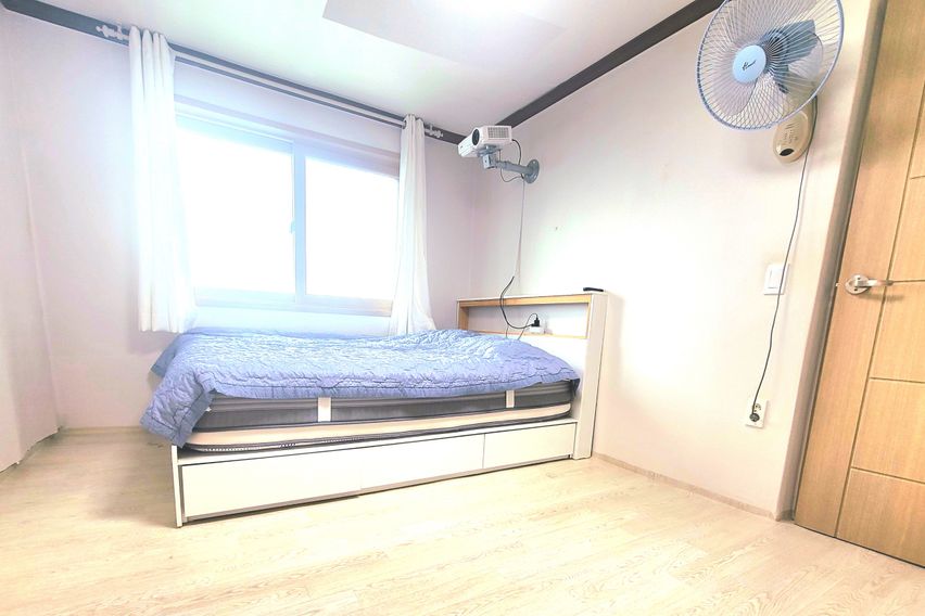 군산 시내 수송동 3룸 1번째 이미지