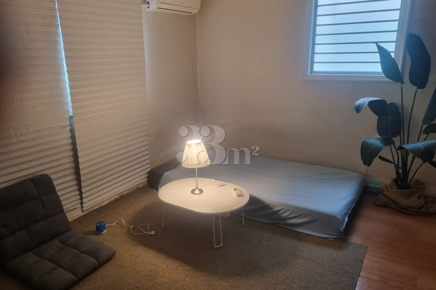 Spacious studio apartment between Hongdae and 12th image