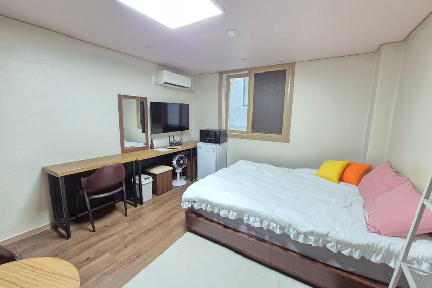 깨끗하고 예쁜큰방 성남 2번째 이미지