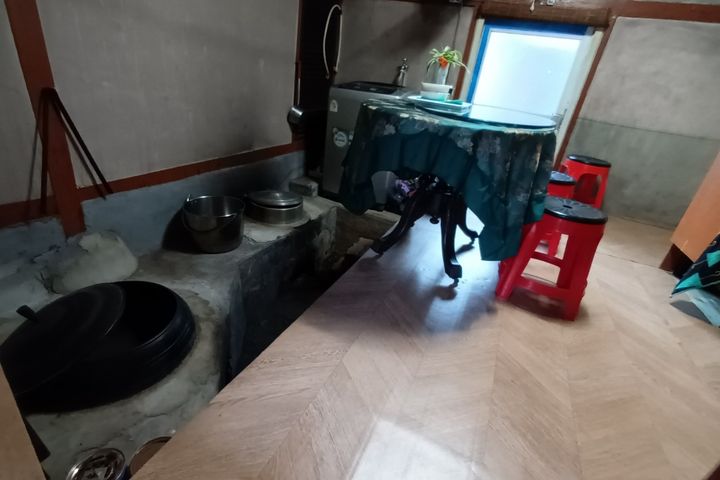 House in the clean area of Buyeonsan Valley 11th image