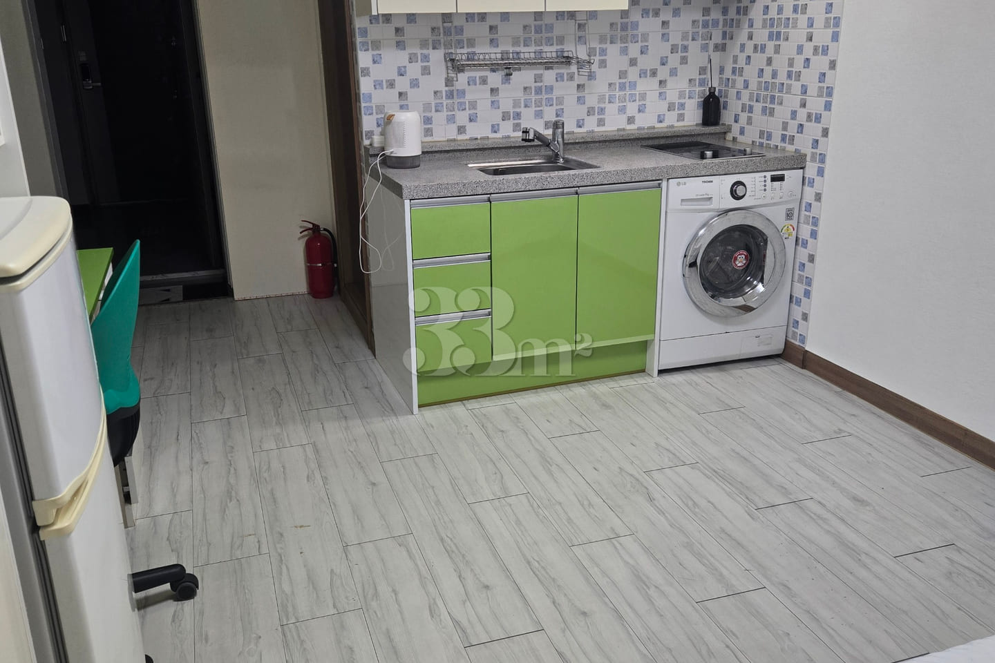 A room located right next to Jihaeng Station 2th image