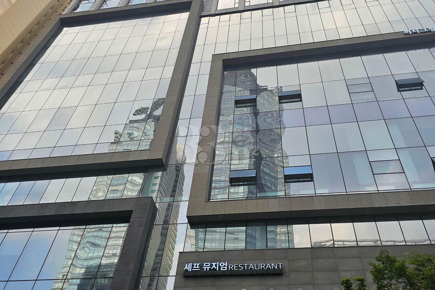 University Hospital/Konkuk University Station 11th image