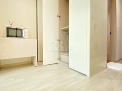 Newly built studio apartment, 3 minutes from 4th image