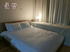 Pyeongchon Station, 2 beds, sleeps up to 4 3th image