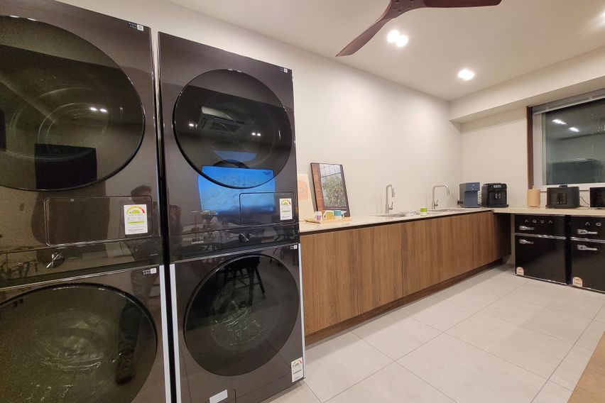 충정로역 도보1분-2인