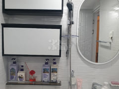 Wave's Room 13th image