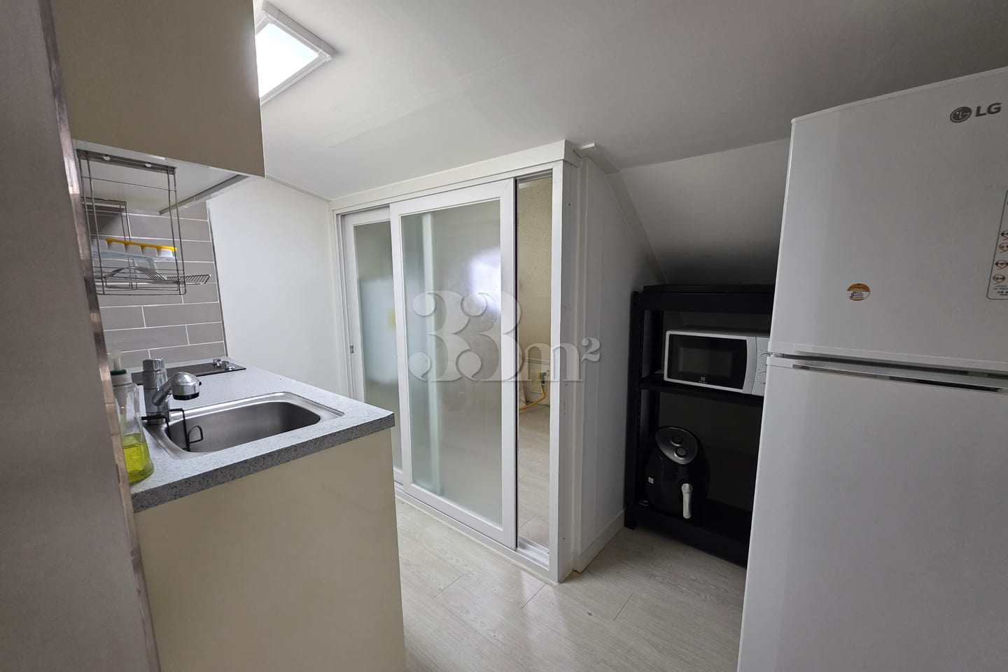 Neat 1.5-room unit in Yeokbuk, Unit 404 3th image