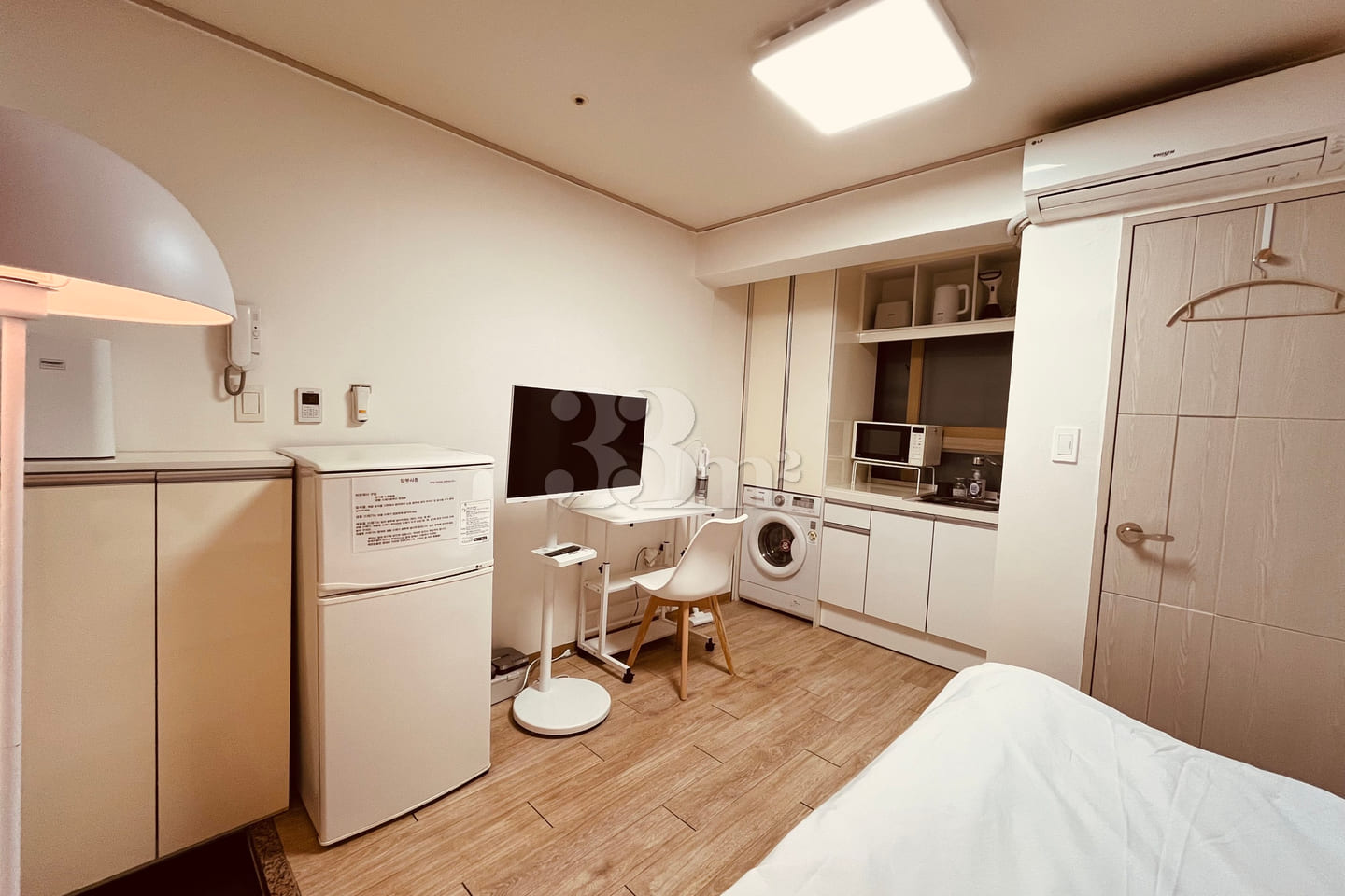 2-minute walk from Sinchon Station (Line 2) 5th image