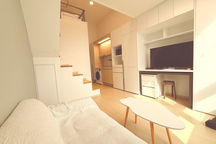 G House 15th image