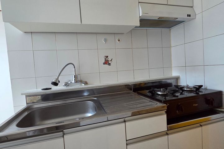 Affordable studio apartment in Gokseon-dong, 5th image