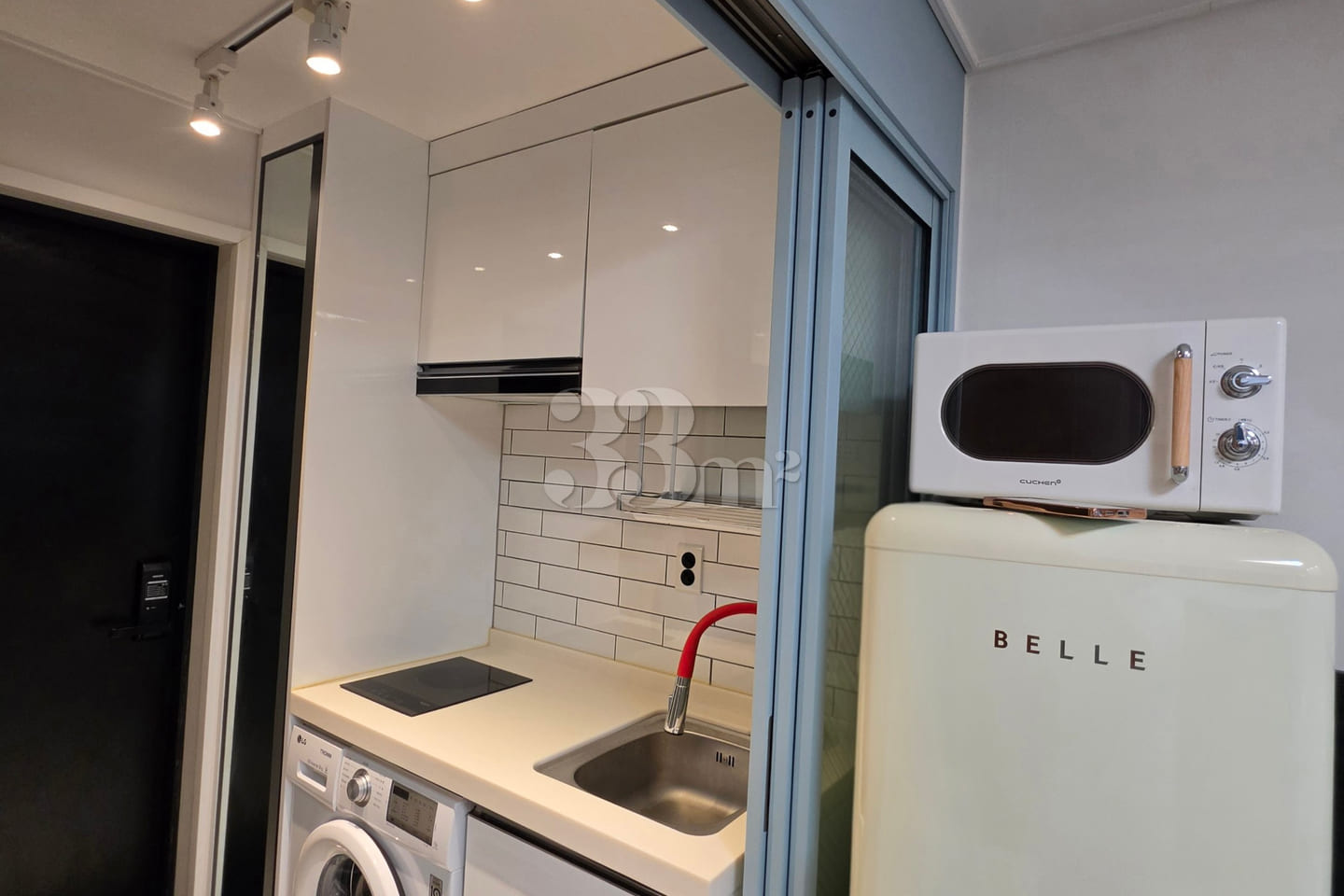 Bongcheon Station: Stylish & Fully Furnished 12th image