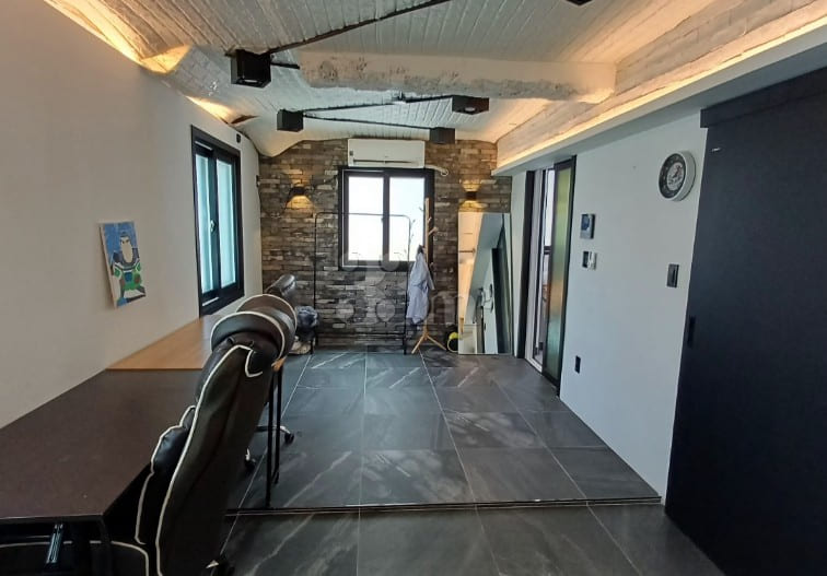 Great studio apartment in Choryang 1th image