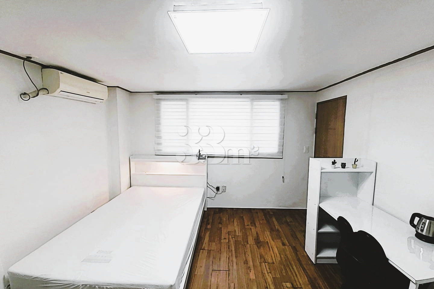 Clean studio apartment near the station 25 0th image