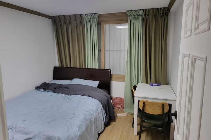 Peace House, Room 201 12th image