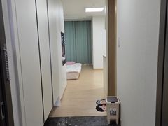 The Second Room of Dreams and Love 0th image