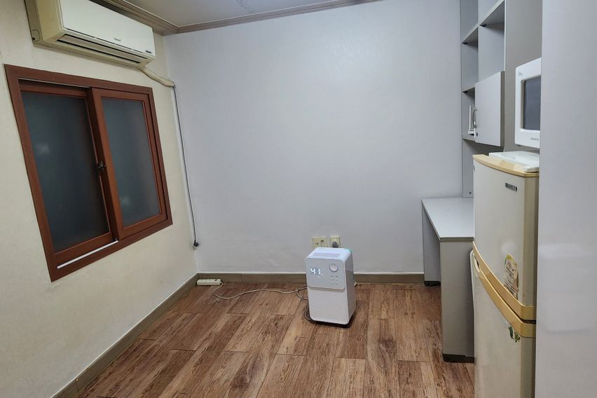 조용하고 편안한 방 1번째 이미지