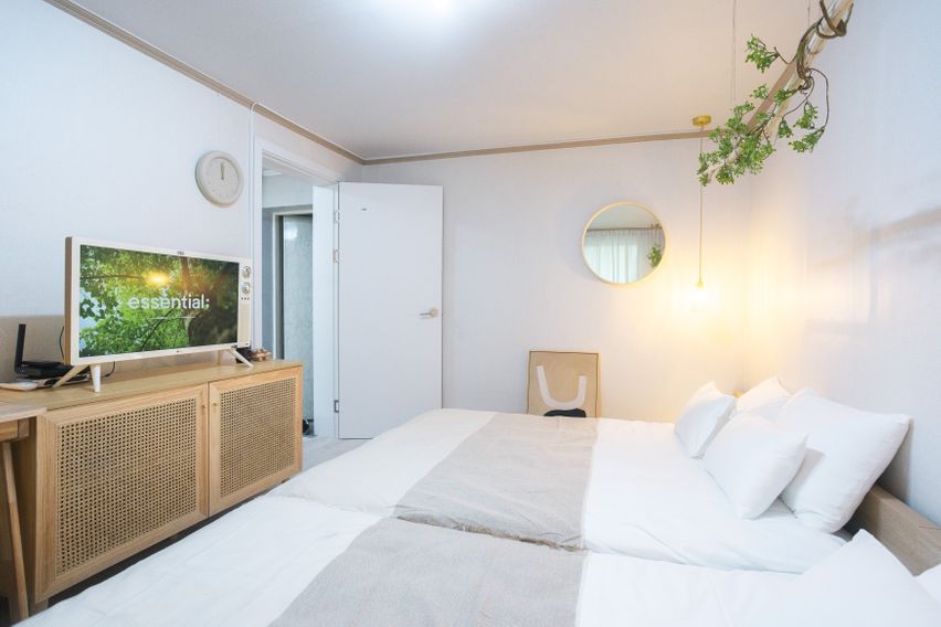 강남 신논현 퀸2 1층