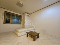 Studio apartment 2 minutes from Wanjeong Stat 3th image
