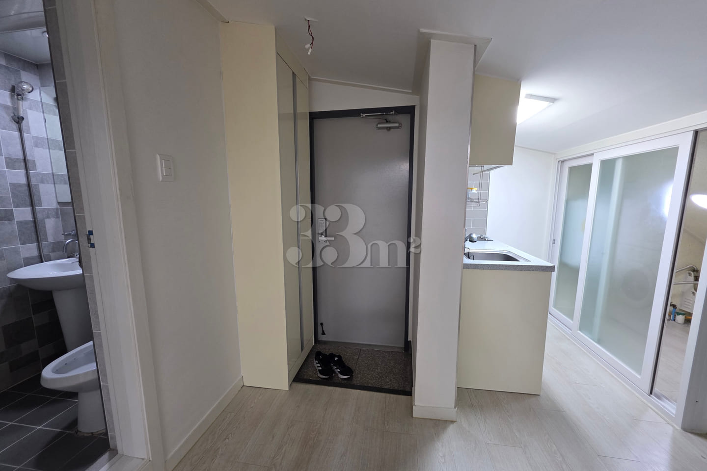 Neat 1.5-room unit in Yeokbuk, Unit 404 9th image