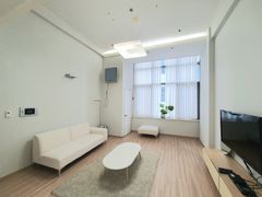 Nature House 8th image
