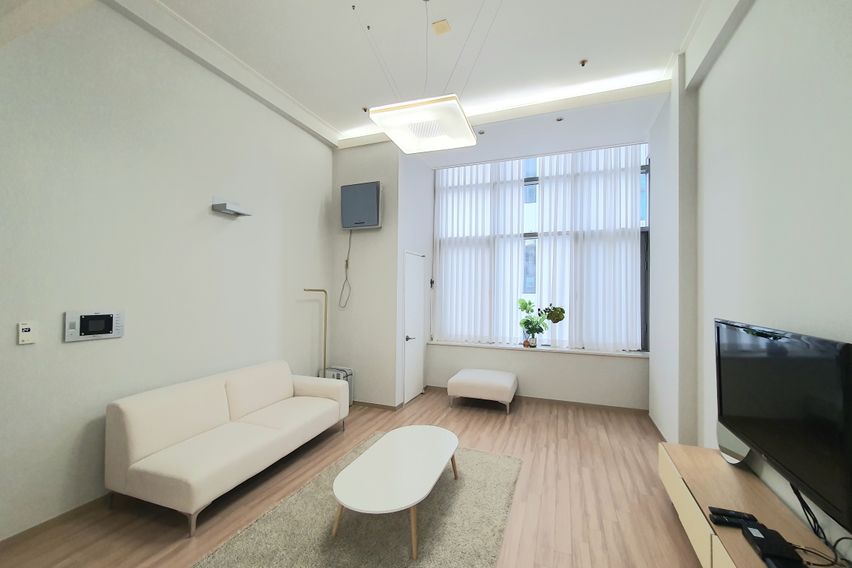 Nature House 8th image