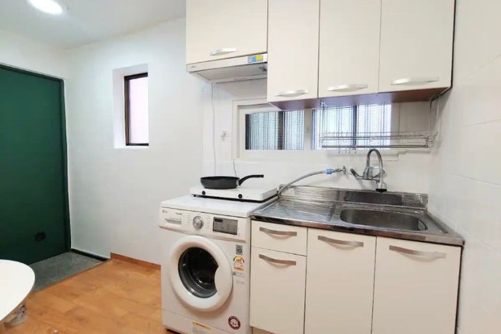 Two-room apartment, 5-minute walk from Seoul  7th image