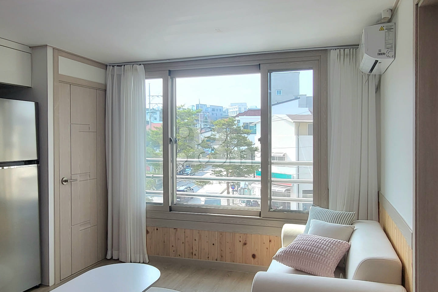 Newly built 2-room unit with a great view (Ty 3th image
