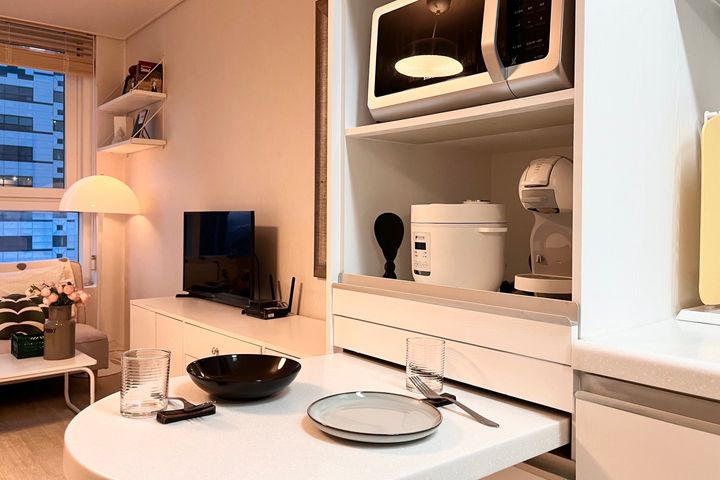 Hapjeong/Hongdae Fully Furnished + Aesthetic 9th image