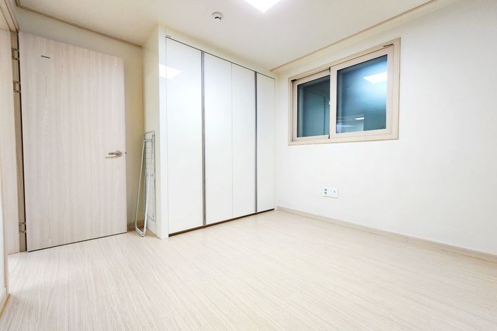 Fully furnished two-bedroom apartment near Mu 12th image