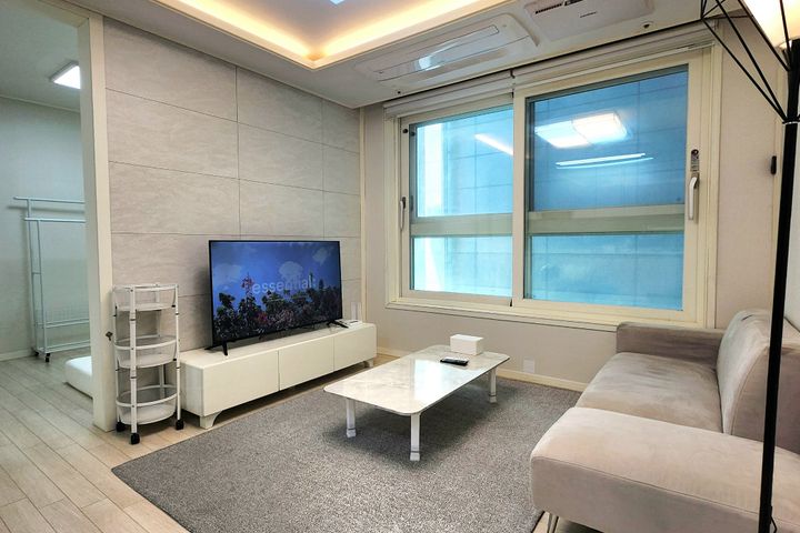 ☘️ 2-Room Unit, 2 Minutes from Yangpyeong Sta 0th image