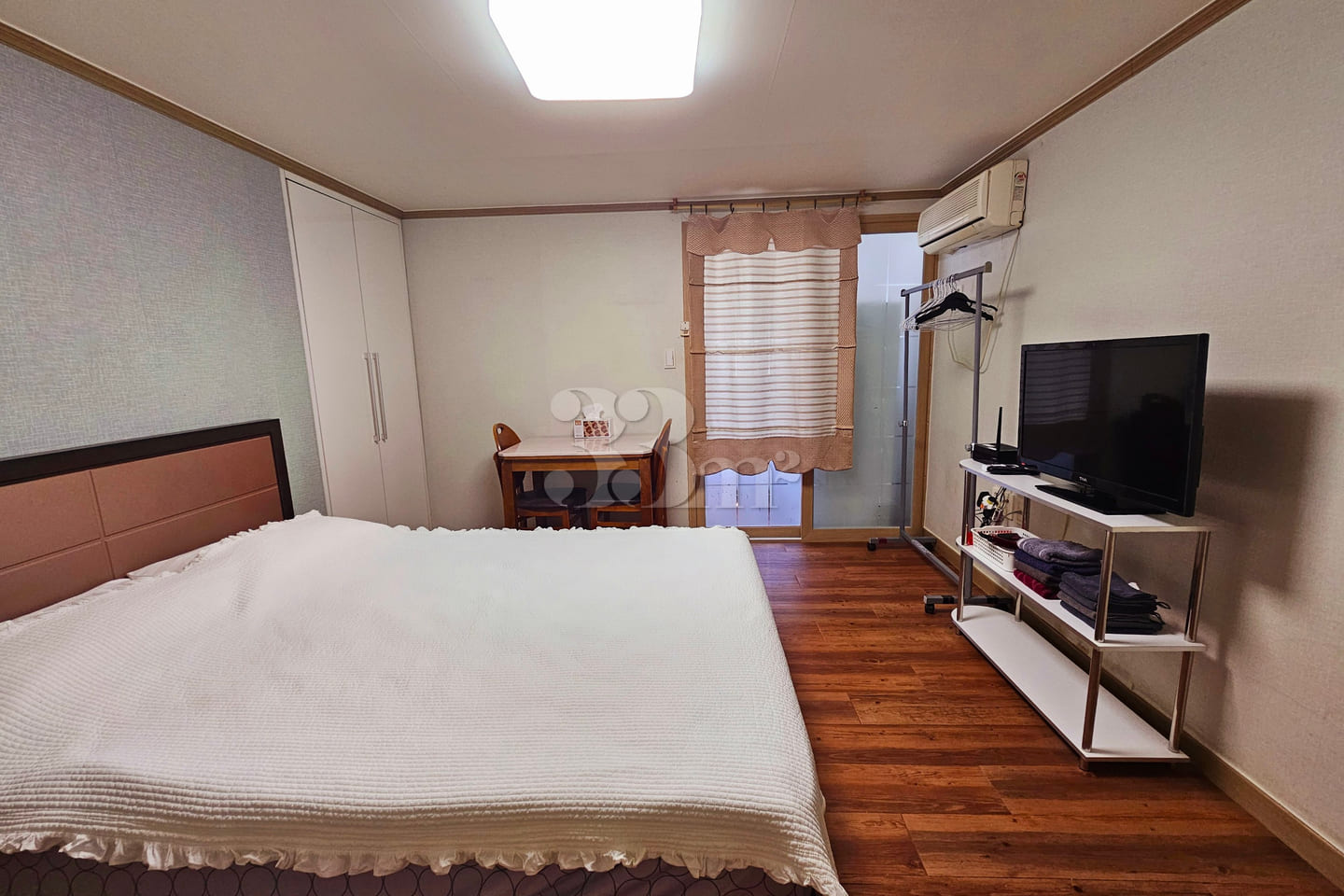 Studio Apartment (AIE) – 15 Minutes from Yeun 1th image
