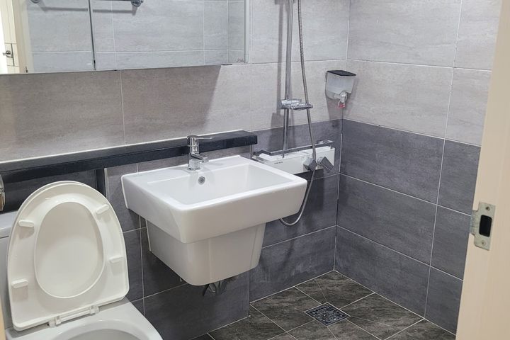 Newly built, spacious, and clean. 5th image