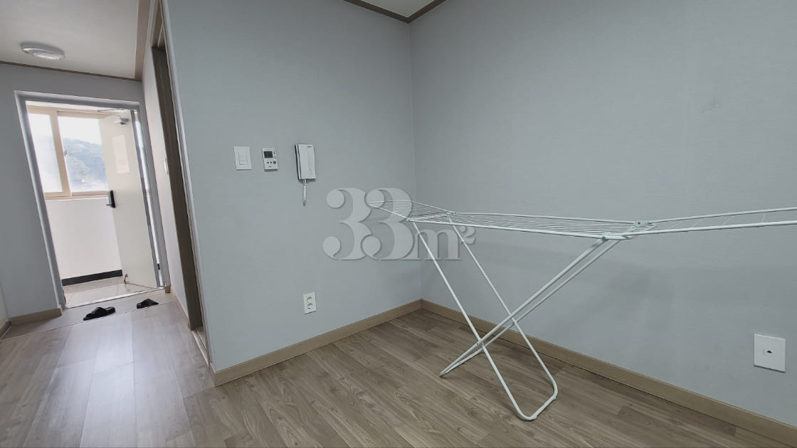 Pine Village, Unit 309 5th image