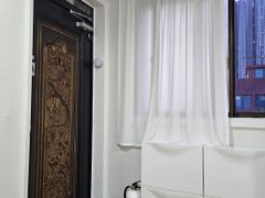 STORY 3번째 이미지