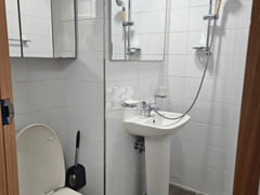 Spacious studio apartment, 5 minutes from Pye 8th image
