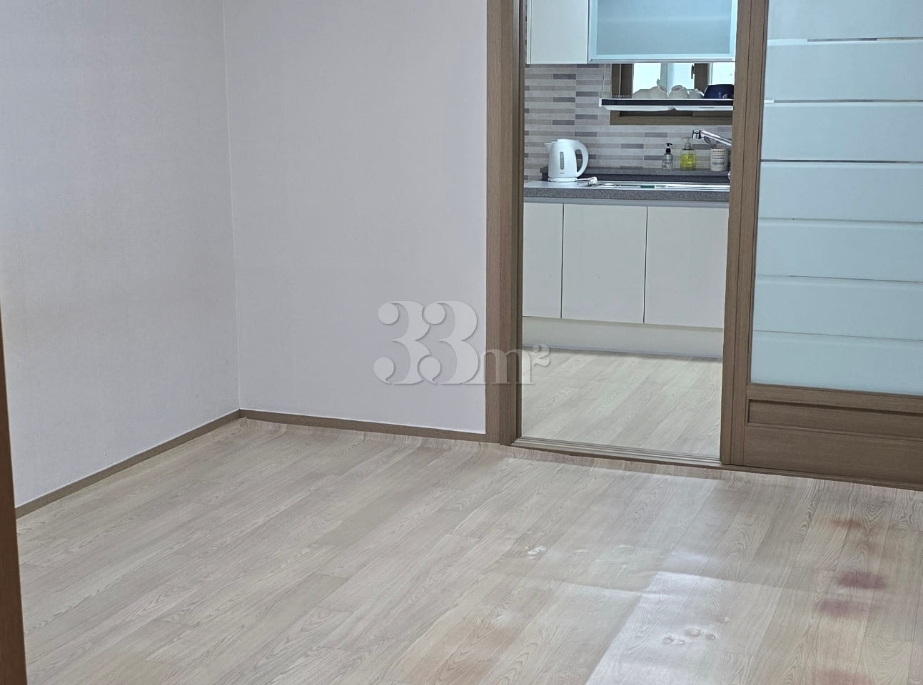 2 bedrooms, 1 living room, 1 kitchen 2th image