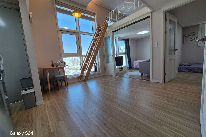 더블역,뻥뷰,투룸,조용