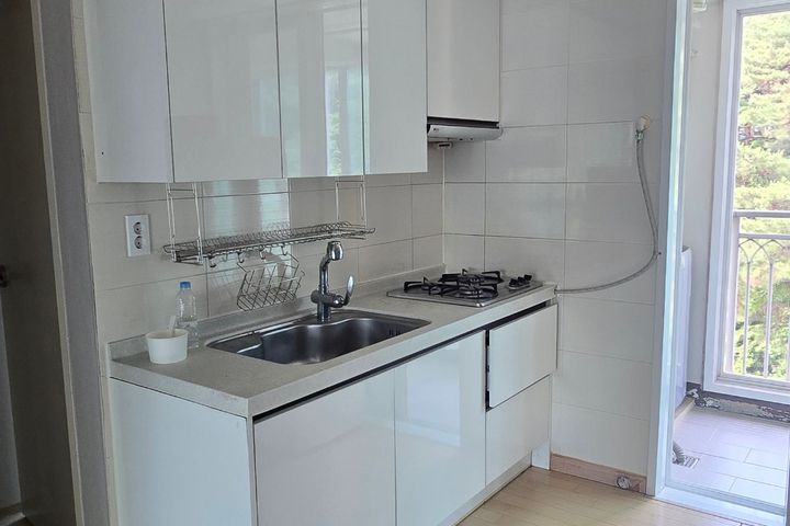 Clean worker accommodation 7th image