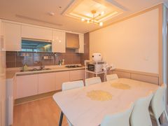 3-room apartment in front of Juan Citizens' P 1th image