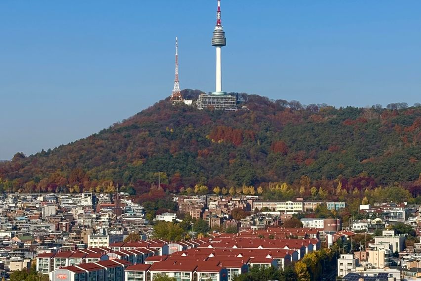 Itaewon 2-Room with Seoul Tower View 1th image