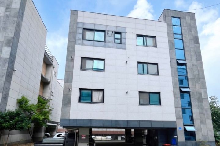 🏢 5-minute walk to the terminal and county o 1th image