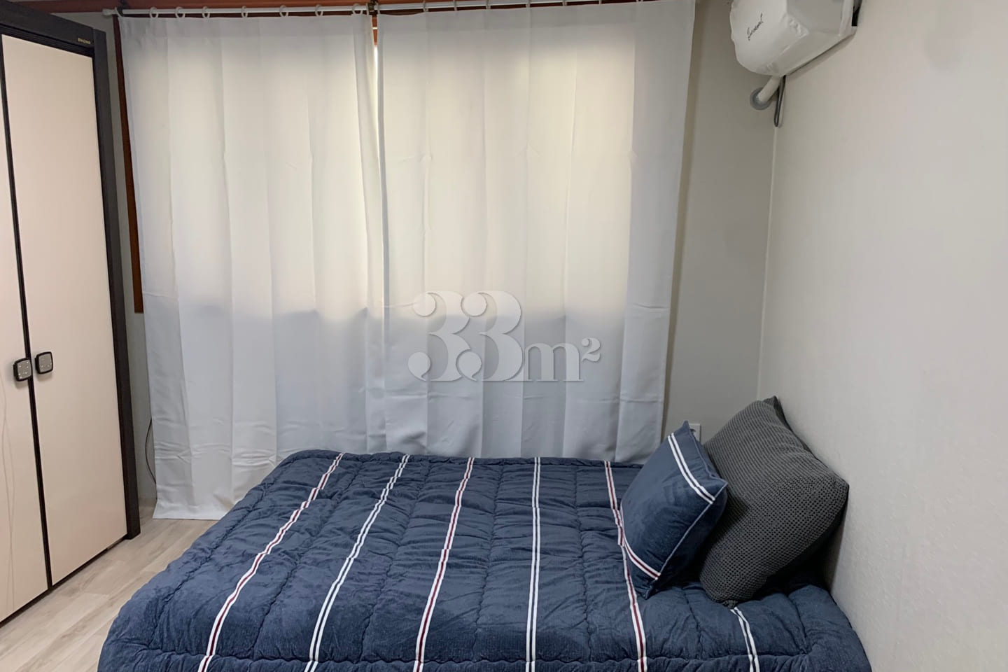 Fully furnished two-bedroom apartment, remode 4th image