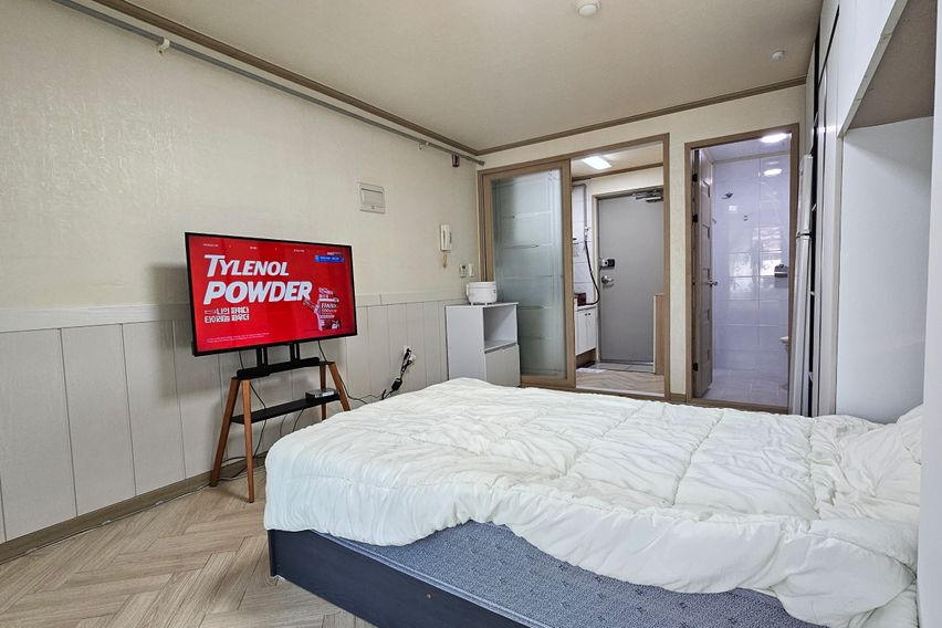 스타벅스2분 깔끔한숙소