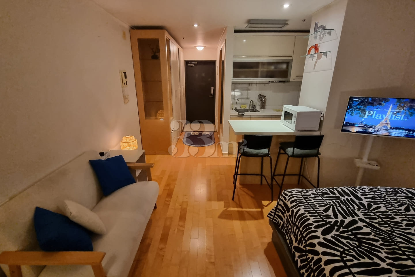 Directly connected to Hongdae Station ❤️ Spec 5th image