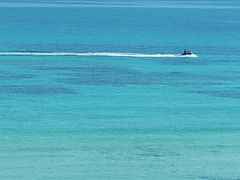 Fully furnished ocean view apartment in front 7th image