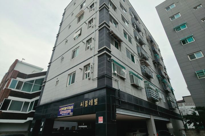 PAGE 구월 9번째 이미지