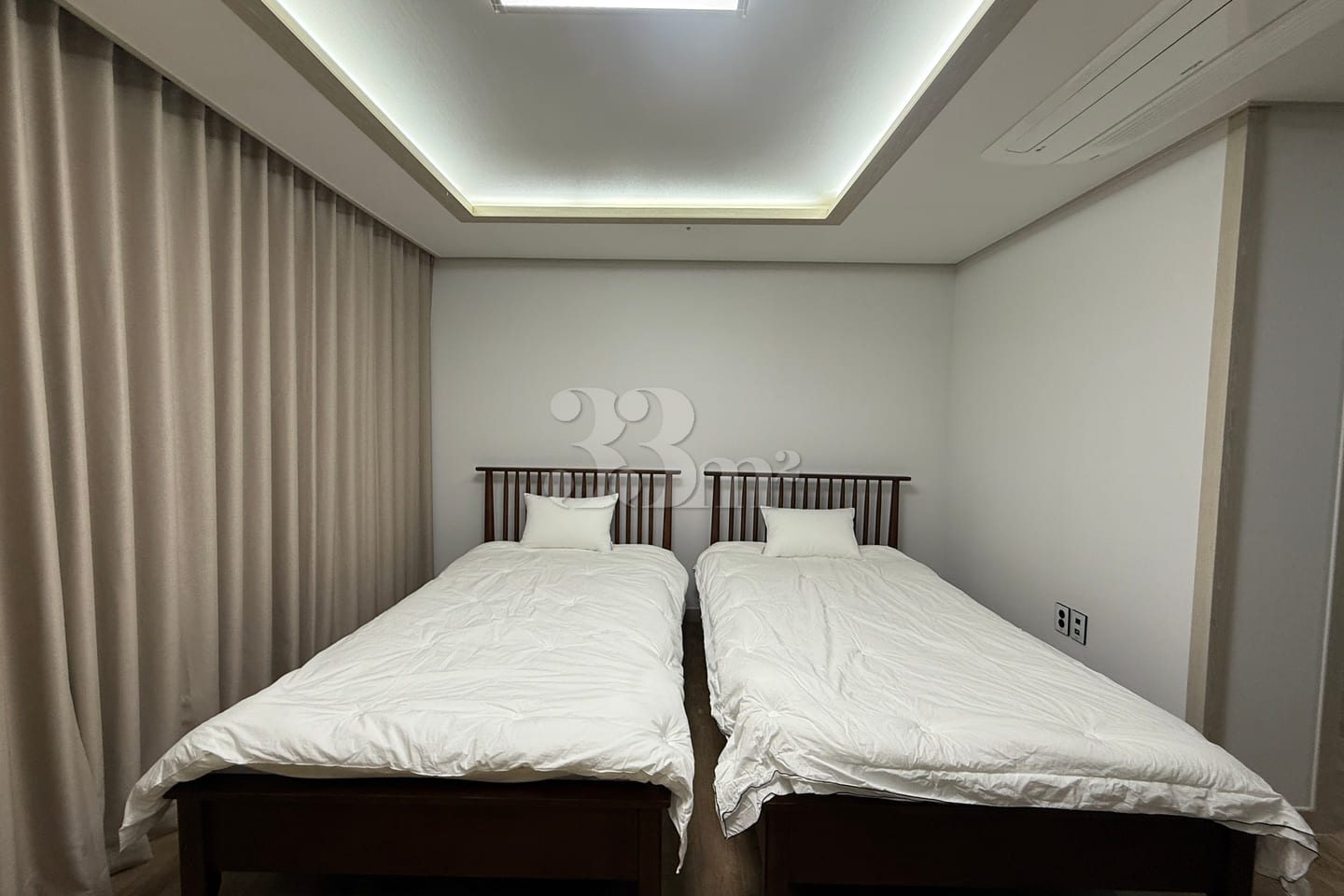 60-Pyeong Penthouse with Large Terrace 16th image