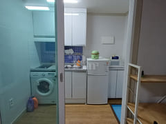 Spacious duplex studio apartment 3th image